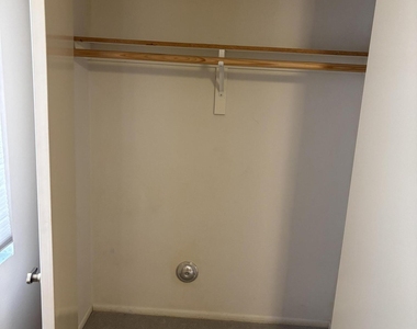 6701 E Kelton Lane - Photo Thumbnail 30
