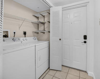213 Villa Circle - Photo Thumbnail 29