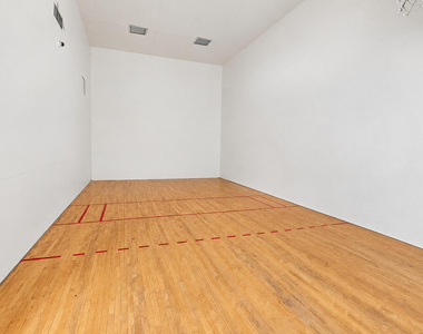 213 Villa Circle - Photo Thumbnail 39