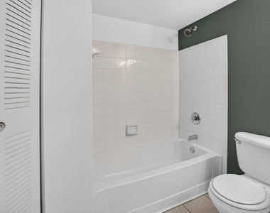 213 Villa Circle - Photo Thumbnail 25