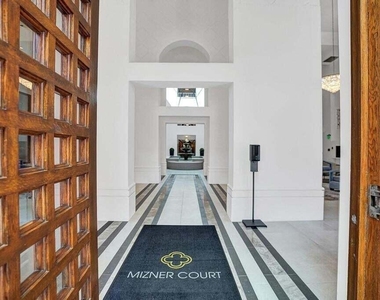 100 Se 5th Avenue - Photo Thumbnail 30