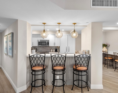 100 Se 5th Avenue - Photo Thumbnail 9