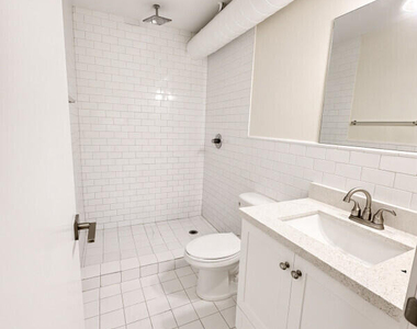 1001 Ne 80th Street - Photo Thumbnail 2