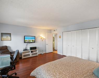 5100 N Ocean Boulevard - Photo Thumbnail 19