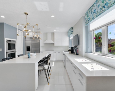 57 Isle Of Venice Drive - Photo Thumbnail 22