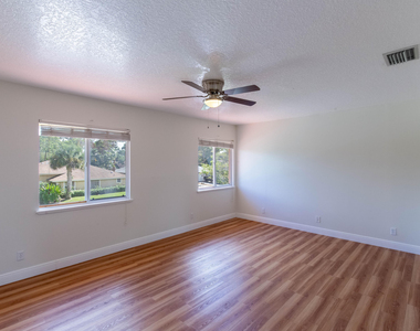 1036 Staghorn Street - Photo Thumbnail 12