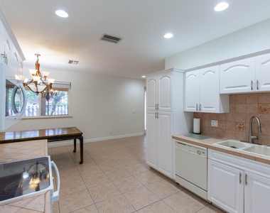 1036 Staghorn Street - Photo Thumbnail 7