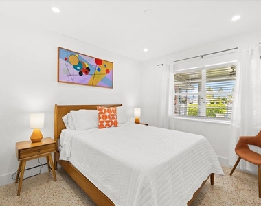 1322 Cordova Road - Photo Thumbnail 16
