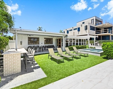 1322 Cordova Road - Photo Thumbnail 36