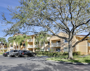 181 Sw Palm Drive - Photo Thumbnail 33