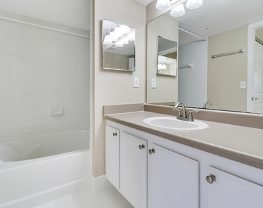 181 Sw Palm Drive - Photo Thumbnail 26