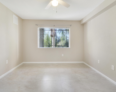181 Sw Palm Drive - Photo Thumbnail 23