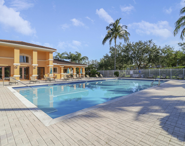 181 Sw Palm Drive - Photo Thumbnail 41