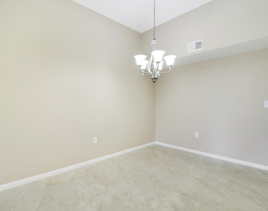 181 Sw Palm Drive - Photo Thumbnail 13