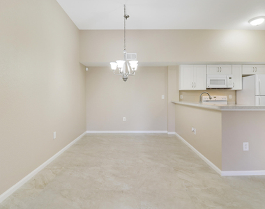181 Sw Palm Drive - Photo Thumbnail 12