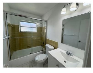 8211 Nw 66th Terrace - Photo Thumbnail 15