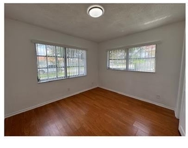 8211 Nw 66th Terrace - Photo Thumbnail 9