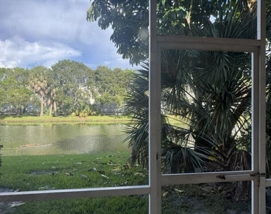 20930 Via Oleander - Photo Thumbnail 4