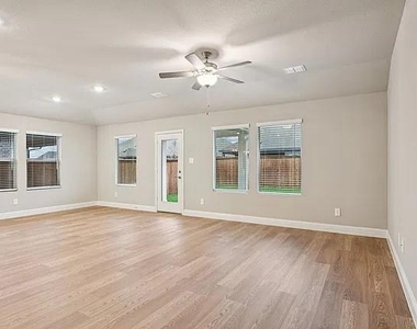 1724 Gardendale Hollow Lane - Photo Thumbnail 1