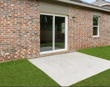 17 Glen Crossings Road - Photo Thumbnail 22