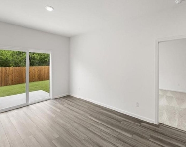 17 Glen Crossings Road - Photo Thumbnail 9