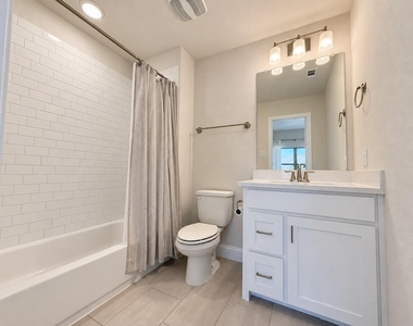 943 Marie Drive - Photo Thumbnail 30