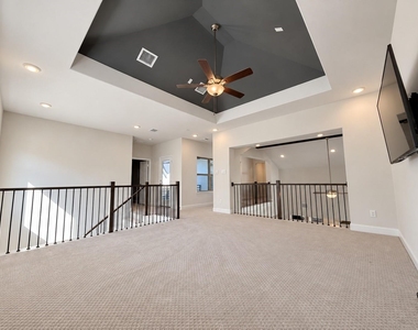943 Marie Drive - Photo Thumbnail 23