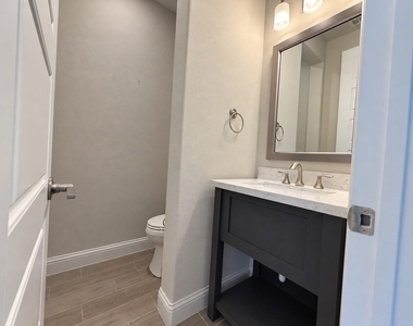 943 Marie Drive - Photo Thumbnail 15