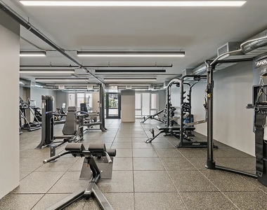 2605 Snyder Avenue - Photo Thumbnail 6