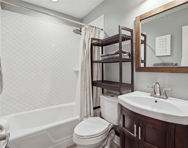 2712 Beechmont Place - Photo Thumbnail 30