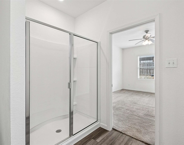 8360 Stovepipe Drive - Photo Thumbnail 17