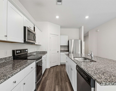 8360 Stovepipe Drive - Photo Thumbnail 11