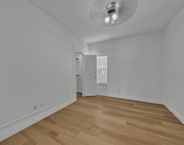 9924 Lexington Drive - Photo Thumbnail 19