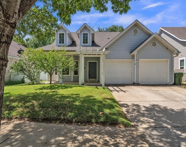 9924 Lexington Drive - Photo Thumbnail 36