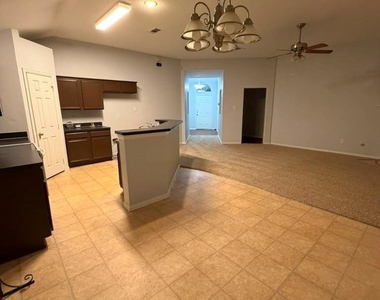 1026 Port Aransas Drive - Photo Thumbnail 9