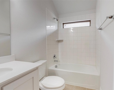 272 Tallgrass Drive - Photo Thumbnail 25