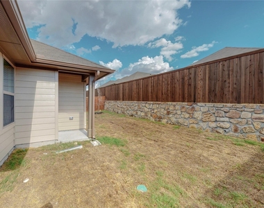 272 Tallgrass Drive - Photo Thumbnail 30