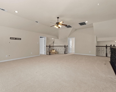 10437 Chantry Lane - Photo Thumbnail 23