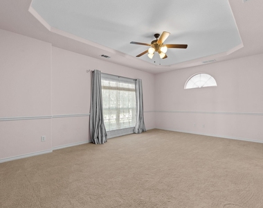 10437 Chantry Lane - Photo Thumbnail 16