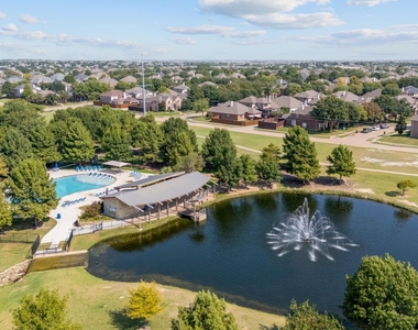 10437 Chantry Lane - Photo Thumbnail 35