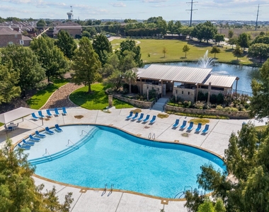 10437 Chantry Lane - Photo Thumbnail 34