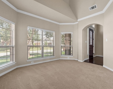 10437 Chantry Lane - Photo Thumbnail 15