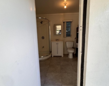 1148 Arizona Avenue - Photo Thumbnail 29