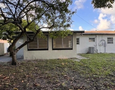 1148 Arizona Avenue - Photo Thumbnail 35