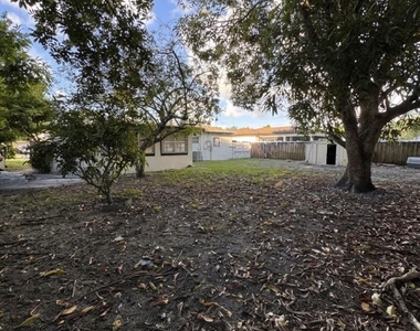 1148 Arizona Avenue - Photo Thumbnail 37