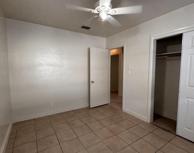1148 Arizona Avenue - Photo Thumbnail 26