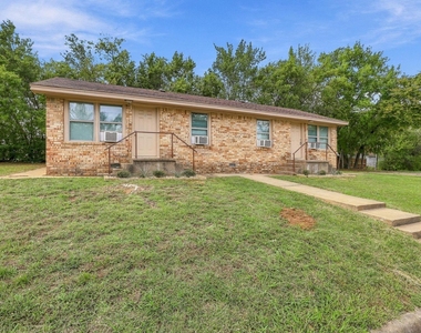 701 W Hull Street - Photo Thumbnail 21