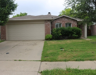 3119 Legend Drive - Photo Thumbnail 1