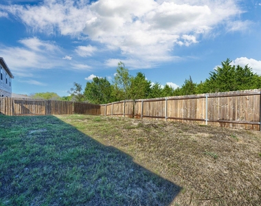 2030 Belmont Drive - Photo Thumbnail 19