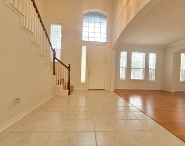 3509 Dripping Springs Drive - Photo Thumbnail 1